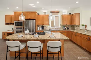 6910 Pinehurst Ave SE, Snoqualmie, WA 98065 - Photo 15
