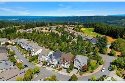 6910 Pinehurst Avenue SE, Snoqualmie, WA 98065 - Photo 35