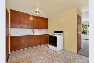 3011 E Pine Street, Seattle, WA 98122 - Photo 7