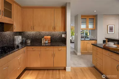 136 Central Way #304, Kirkland, WA 98033 - Photo 13