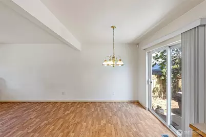 865 S 52nd Street, Tacoma, WA 98408 - Photo 5