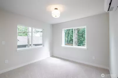 12646 NE 80th Street, Kirkland, WA 98033 - Photo 17