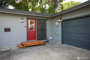 1811 I St, Bellingham, WA 98225 - Photo 3