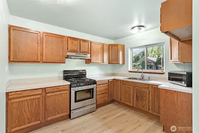 1811 I Street, Bellingham, WA 98225 - Photo 13