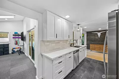 19217 4th Avenue S, Des Moines, WA 98148 - Photo 9