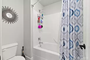 18320 133rd St E, Bonney Lake, WA 98391 - Photo 31
