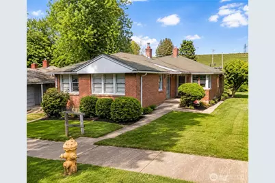 3820 14th Avenue S, Seattle, WA 98178 - Photo 1