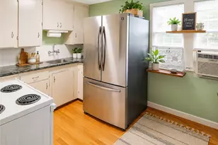 3820 14th Ave S, Seattle, WA 98178 - Photo 3