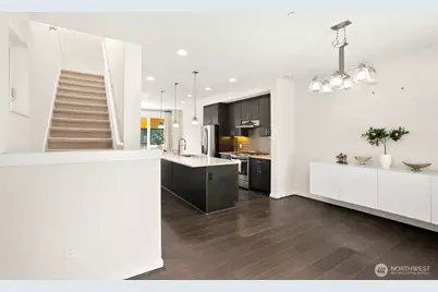 6542 32nd Avenue NE #A, Seattle, WA 98115 - Photo 7