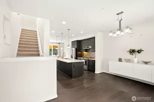 6542 32nd Ave NE, Seattle, WA 98115 - Photo 7