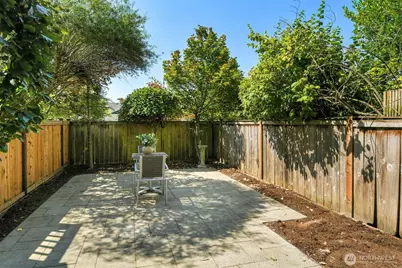 11711 Greenwood Ave N #B, Seattle, WA 98133 - Photo 25