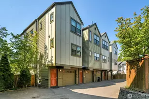 11711 Greenwood Ave N, Seattle, WA 98133 - Photo 1