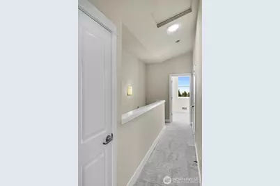 11711 Greenwood Ave N #B, Seattle, WA 98133 - Photo 19