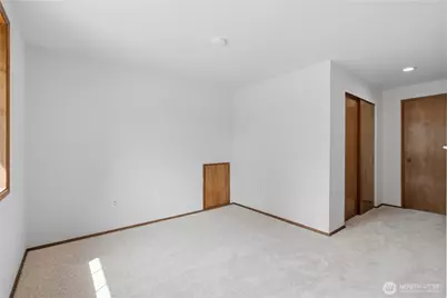 18228 NE 109th Street, Redmond, WA 98052 - Photo 31