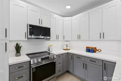 14608 Corliss Avenue N #C, Shoreline, WA 98133 - Photo 13