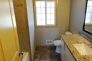 1101 S 72nd St, Tacoma, WA 98408 - Photo 15