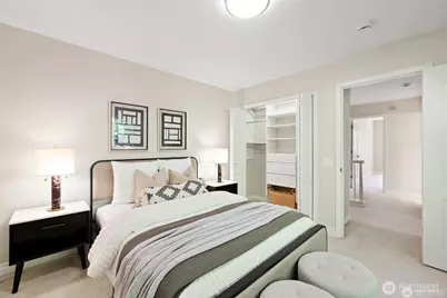 8144 W Mercer Way, Mercer Island, WA 98040 - Photo 25