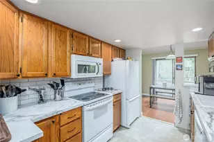 15111 Sunwood Blvd, Tukwila, WA 98188 - Photo 11