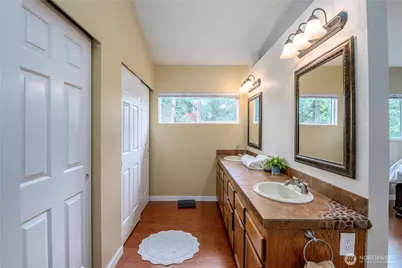 15111 Sunwood Boulevard #II22, Tukwila, WA 98188 - Photo 19