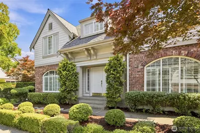 6811 117th Avenue NE, Kirkland, WA 98033 - Photo 1