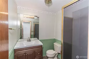 4577 NW Dorado Ct, Bremerton, WA 98312 - Photo 33