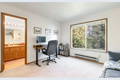12027 15th Avenue NE #304, Seattle, WA 98125 - Photo 31