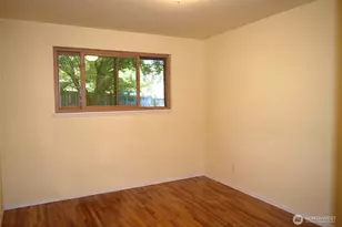 3520 NE 204th St, Lake Forest Park, WA 98155 - Photo 23