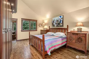 1815 102nd Pl SE, Bellevue, WA 98004 - Photo 5