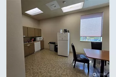 2607 Martin Way E, Olympia, WA 98506 - Photo 9