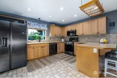 11720 261st Avenue Ct E, Buckley, WA 98321 - Photo 3