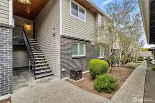 629 Kirkland Way, Kirkland, WA 98033 - Photo 1