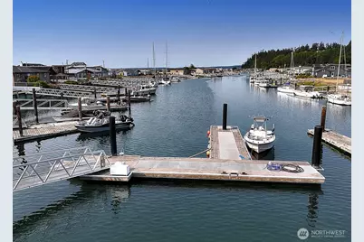 3787 Oceanside Drive, Greenbank, WA 98253 - Photo 37