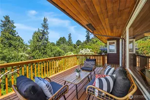 5813 SW Horton St, Seattle, WA 98116 - Photo 9