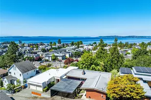 5813 SW Horton St, Seattle, WA 98116 - Photo 31