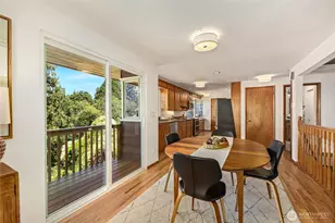 5813 SW Horton St, Seattle, WA 98116 - Photo 7