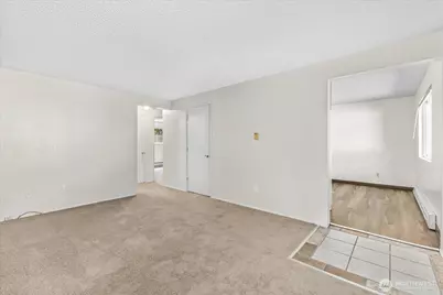 125 27th Avenue E, Seattle, WA 98112 - Photo 11