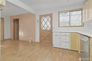 8411 SW 173rd Ave, Rochester, WA 98579 - Photo 7