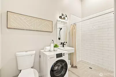 6945 Ellis Avenue S, Seattle, WA 98108 - Photo 13