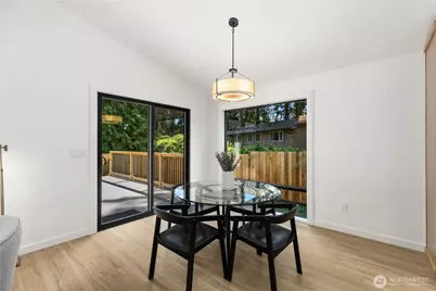 15729 Larch Way, Lynnwood, WA 98087 - Photo 13