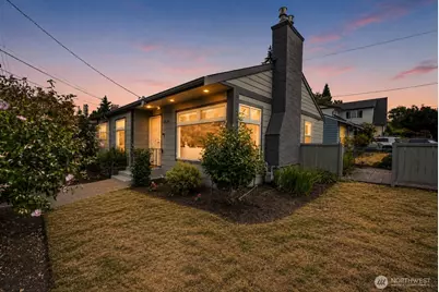 8804 5th Avenue NE, Seattle, WA 98115 - Photo 1