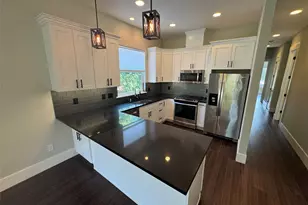 418 20th Ave, Seattle, WA 98122 - Photo 5