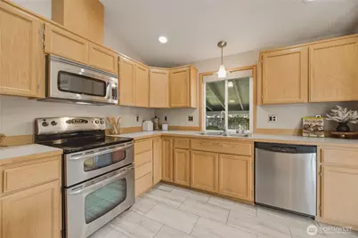 7007 198th Street E, Spanaway, WA 98387 - Photo 13