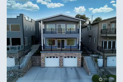 682 College Street, Milton-Freewater, OR 97862 - Photo 1