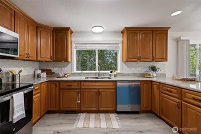 4803 E Maple Lane Circle, Gig Harbor, WA 98335 - Photo 13
