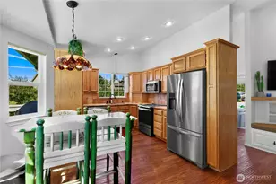 2901 Montgomery Pl, Mount Vernon, WA 98274 - Photo 13