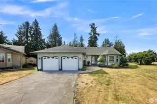 2901 Montgomery Pl, Mount Vernon, WA 98274 - Photo 3