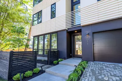 2011 NE 123rd Street, Seattle, WA 98125 - Photo 5