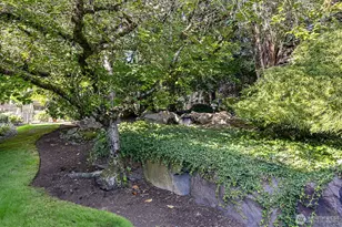 8719 238th St SW, Edmonds, WA 98026 - Photo 31
