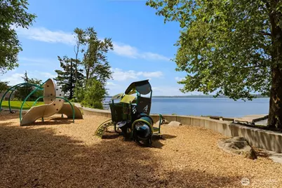 615 & 617 13th Avenue W, Kirkland, WA 98033 - Photo 39