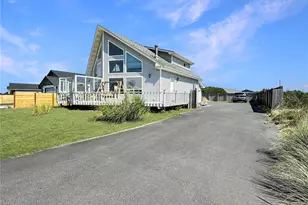 1050 Ocean Shores Blvd, Ocean Shores, WA 98569 - Photo 31